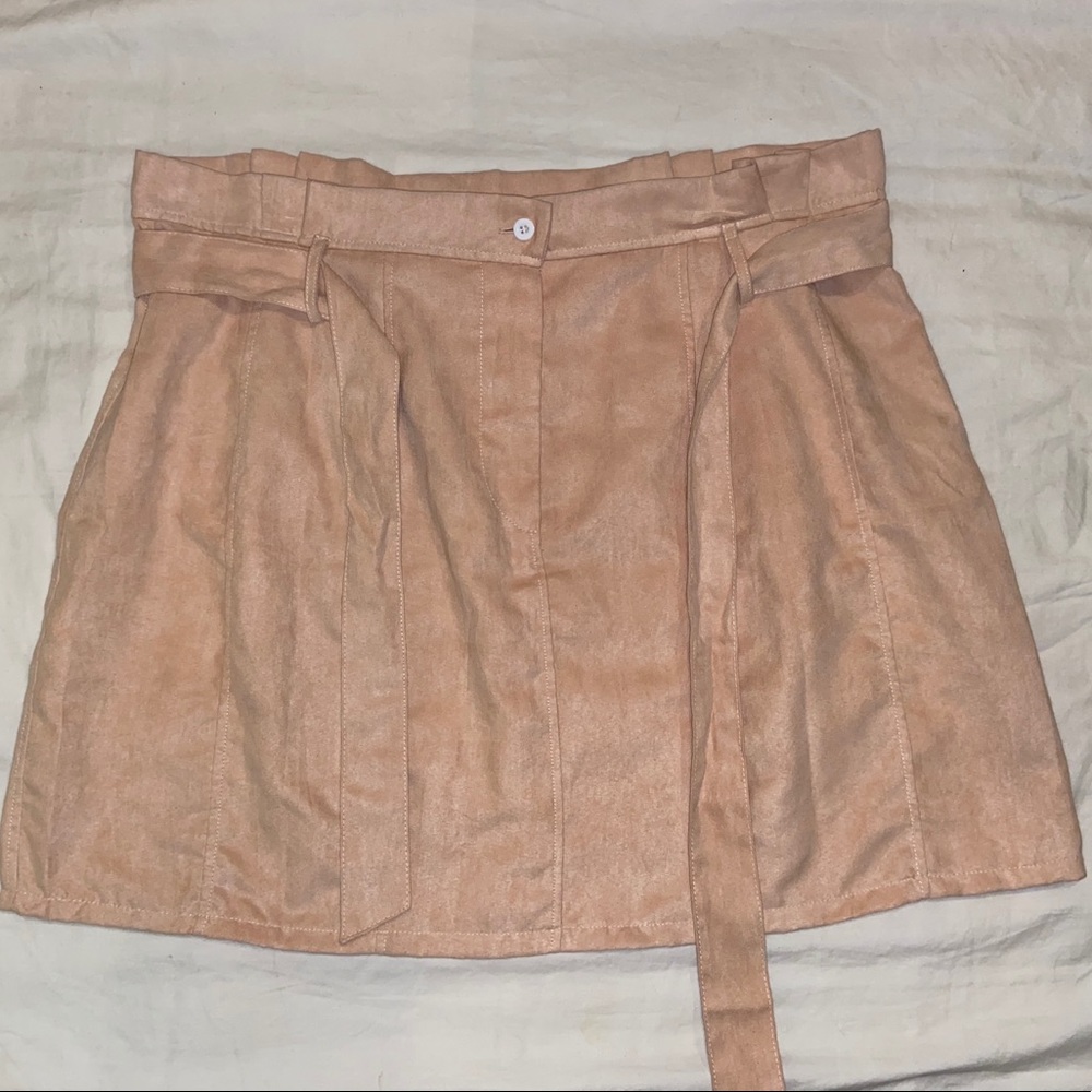 Blush Belted Skirt - Picture 6 of 13